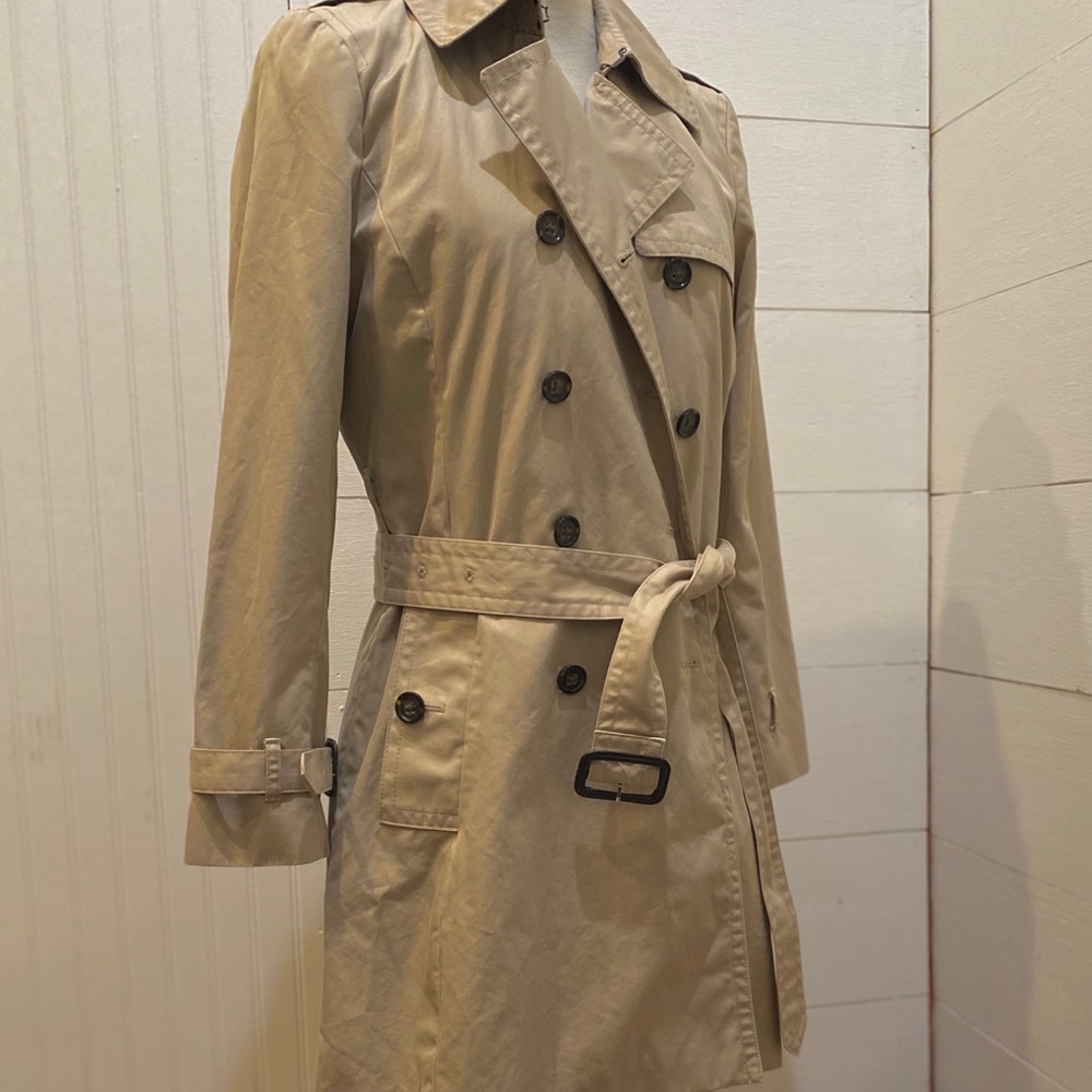 Banana Republic classic trench coat